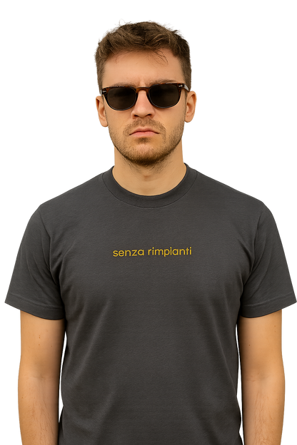 T-shirt girocollo Unisex Ricamata - senza rimpianti