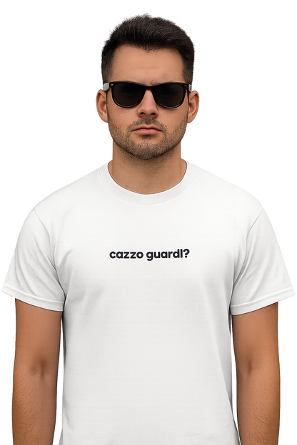 T-shirt girocollo Unisex Ricamata - cazzo guardi?
