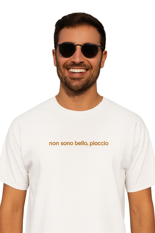 T-shirt girocollo Unisex Ricamata - non sono bello, piaccio