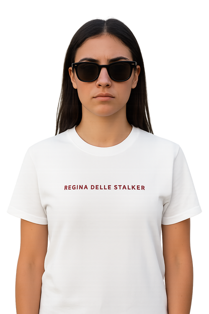 T-shirt girocollo ricamata - Regina delle stalker