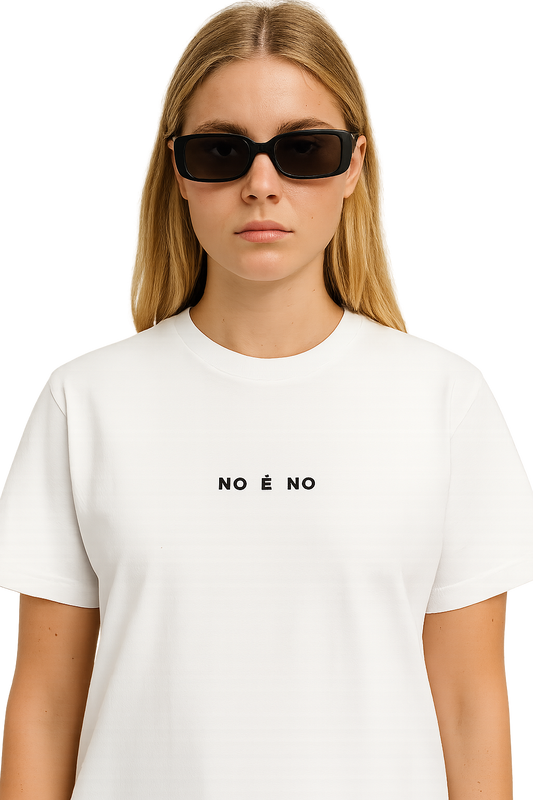 T-shirt girocollo ricamata - NO