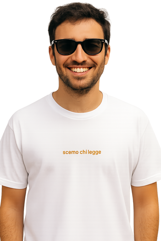 T-shirt girocollo ricamata - chi legge