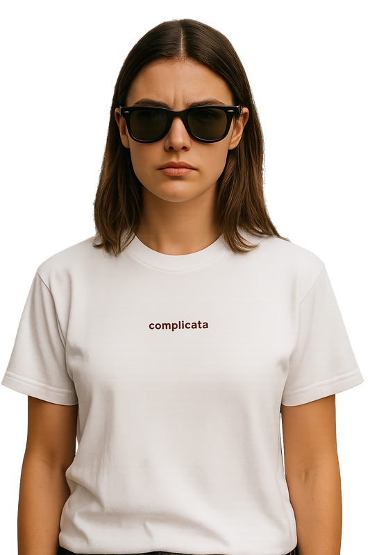 T-shirt girocollo ricamata - complicata