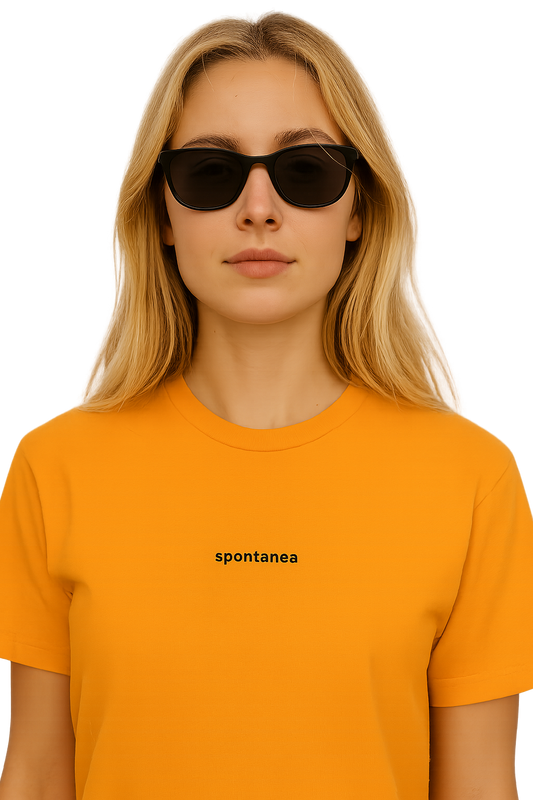 T-shirt girocollo ricamata - spontanea