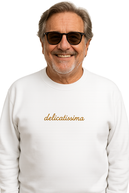 Felpa girocollo unisex ricamata | delicatissima