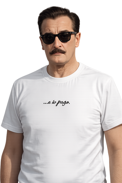 T-shirt girocollo ricamata - ...e io pago.