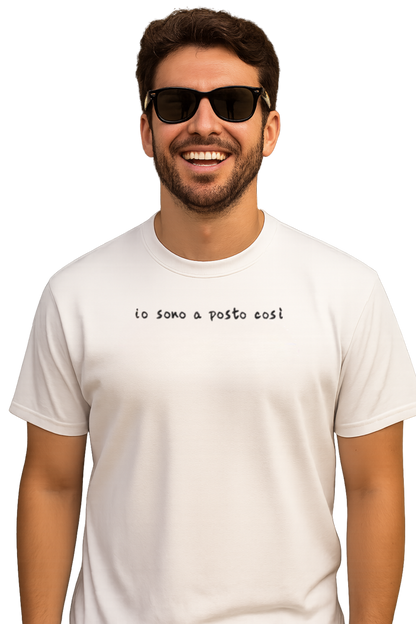 T-shirt girocollo ricamata - io sono a posto cosi