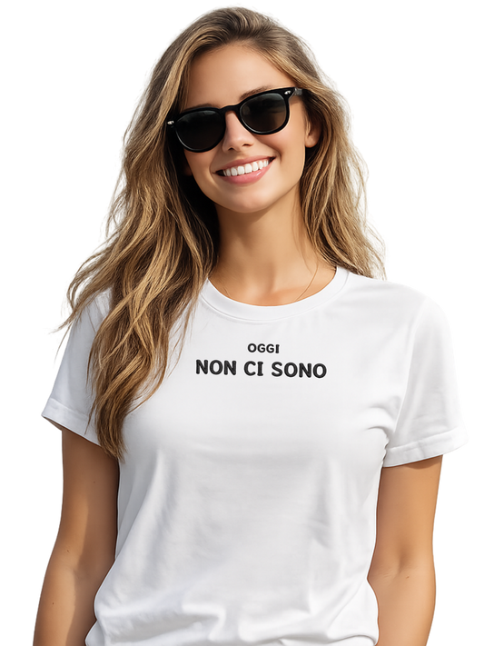 T-shirt girocollo ricamata - oggi NON CI SONO